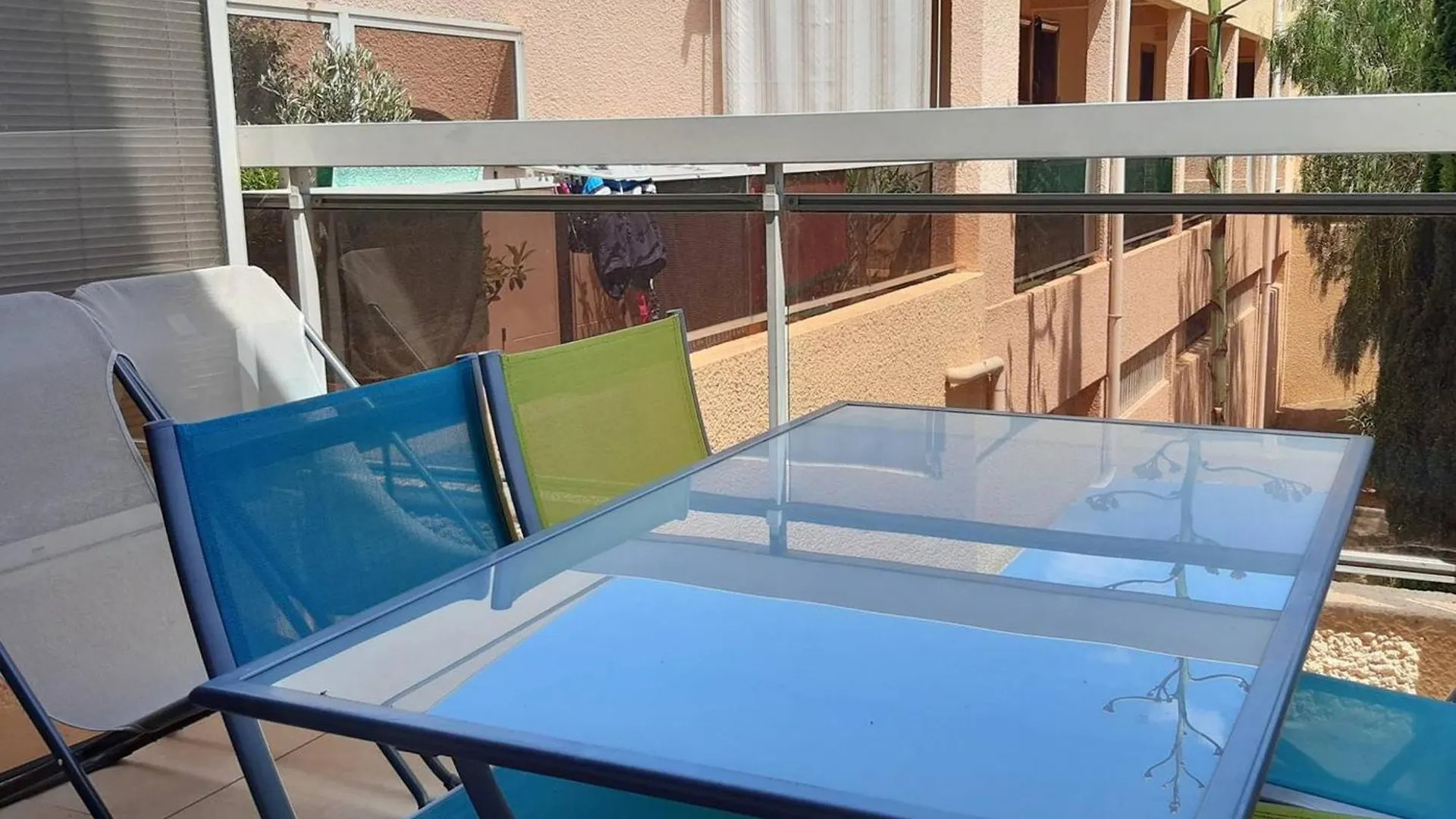 Studio Cozy Avec Loggia A 2 Pas De La Plage, Parking Inclus - Bormes-Les-Mimosas - Fr-1-251-714