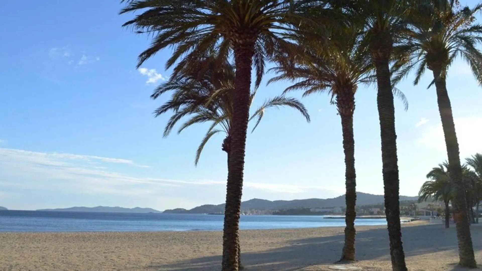 Apartment Studio Cozy Avec Loggia A 2 Pas De La Plage, Parking Inclus - Bormes-Les-Mimosas - Fr-1-251-714 France